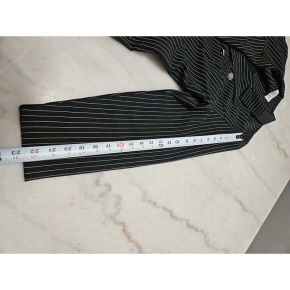 Dress Savvy New York Women's Louis Feraud Striped Classic Blazer Size M - Picture 8 of 8